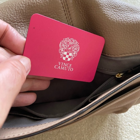 Vince Camuto Adina genuine leather Handbag, NWT in color Cashmere - Picture 6 of 11